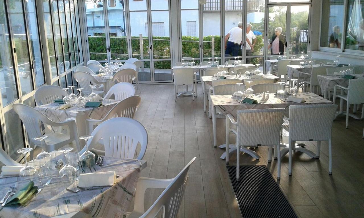 Oasi Verde Lido di Jesolo Kültér fotó